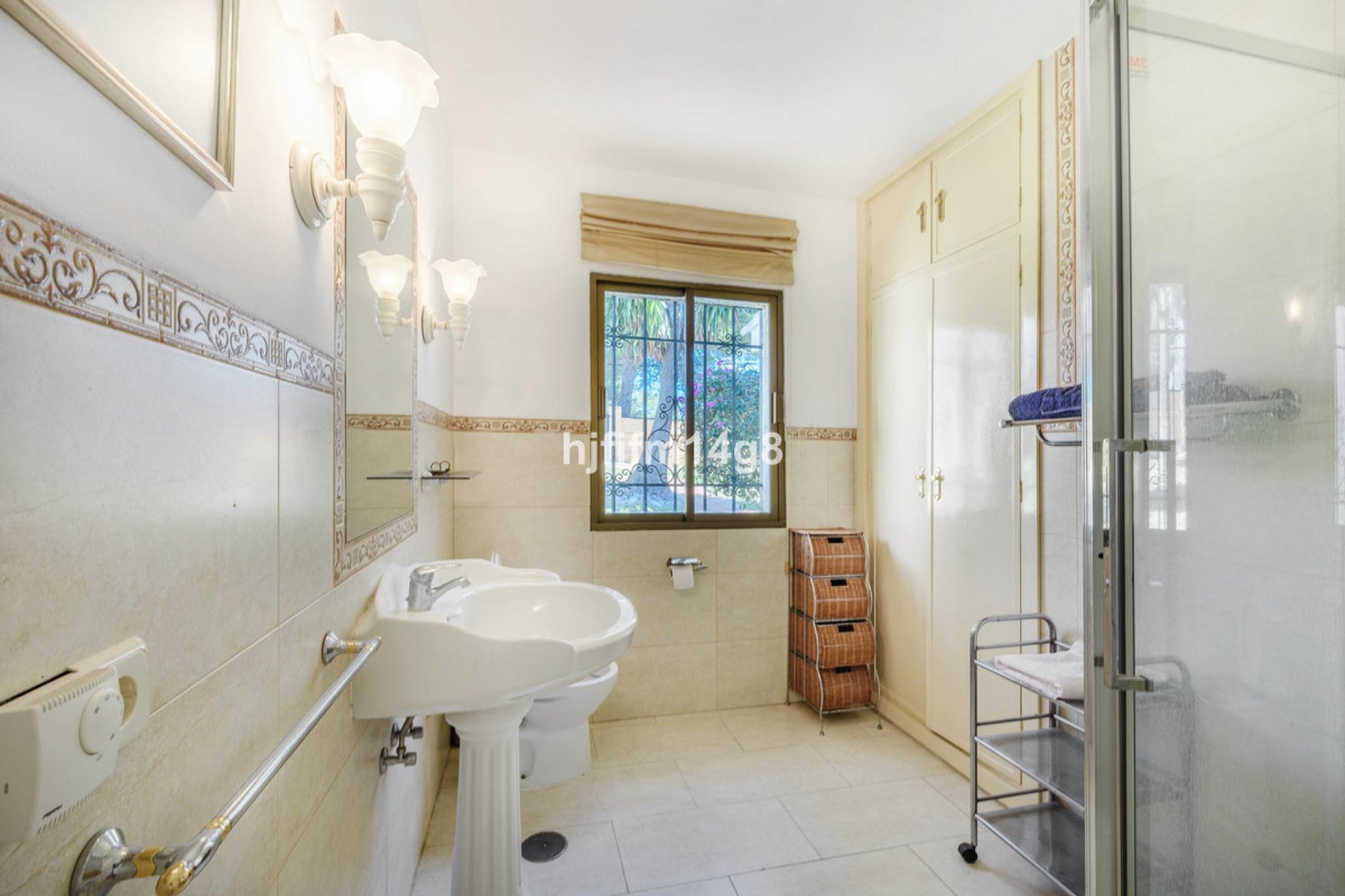 Reventa - House - Detached Villa - Marbella - Nueva Andalucia