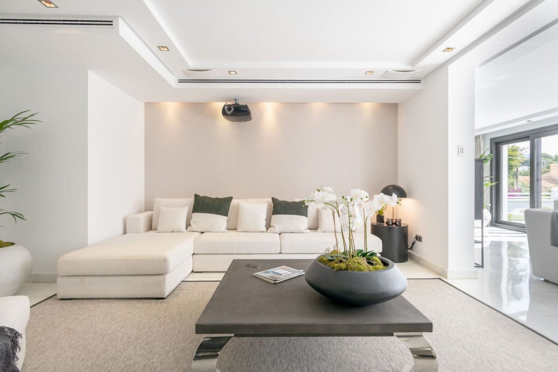 Reventa - House - Detached Villa - Marbella - Nueva Andalucia