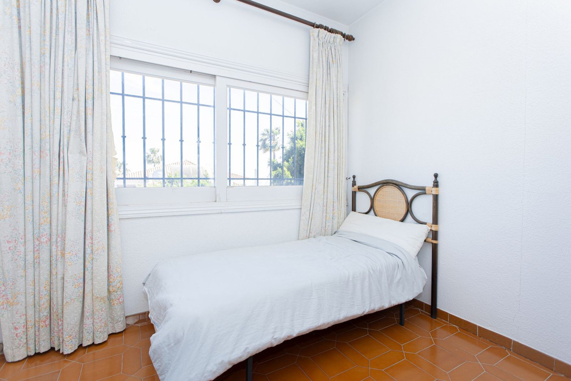 Reventa - House - Detached Villa - Marbella - Nueva Andalucia