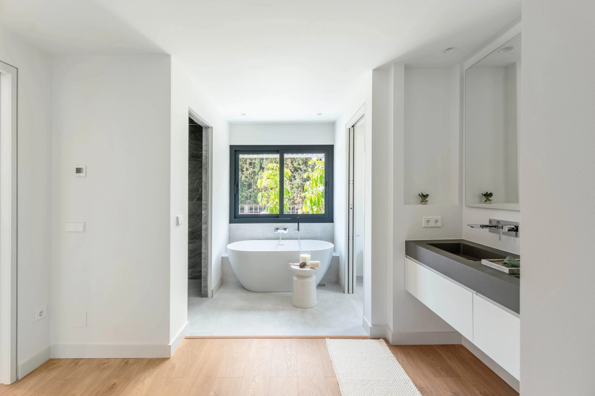 Reventa - House - Detached Villa - Marbella - Nueva Andalucia