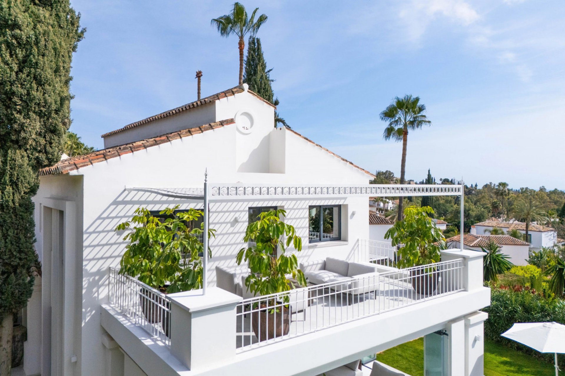 Reventa - House - Detached Villa - Marbella - Nueva Andalucia