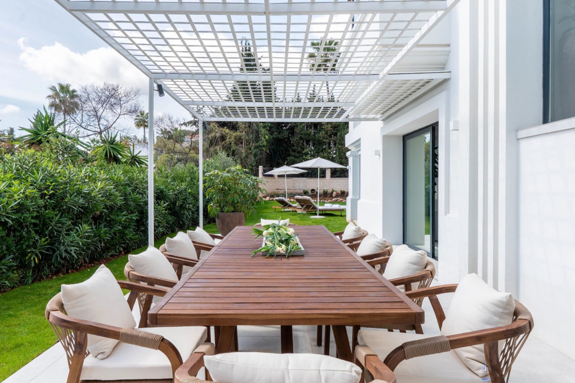 Reventa - House - Detached Villa - Marbella - Nueva Andalucia