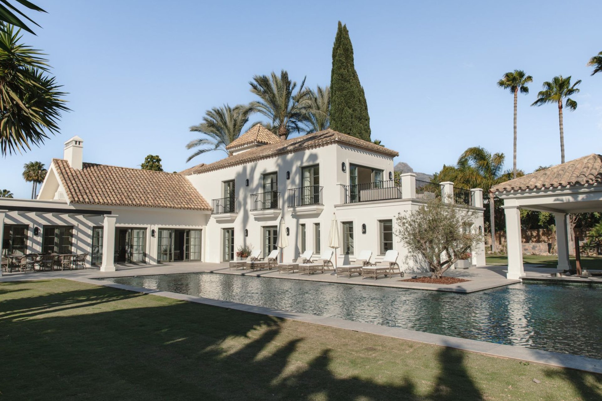 Reventa - House - Detached Villa - Marbella - Nueva Andalucia