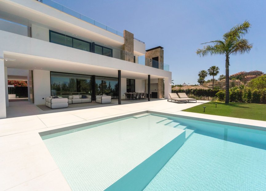 Reventa - House - Detached Villa - Marbella - Nueva Andalucia