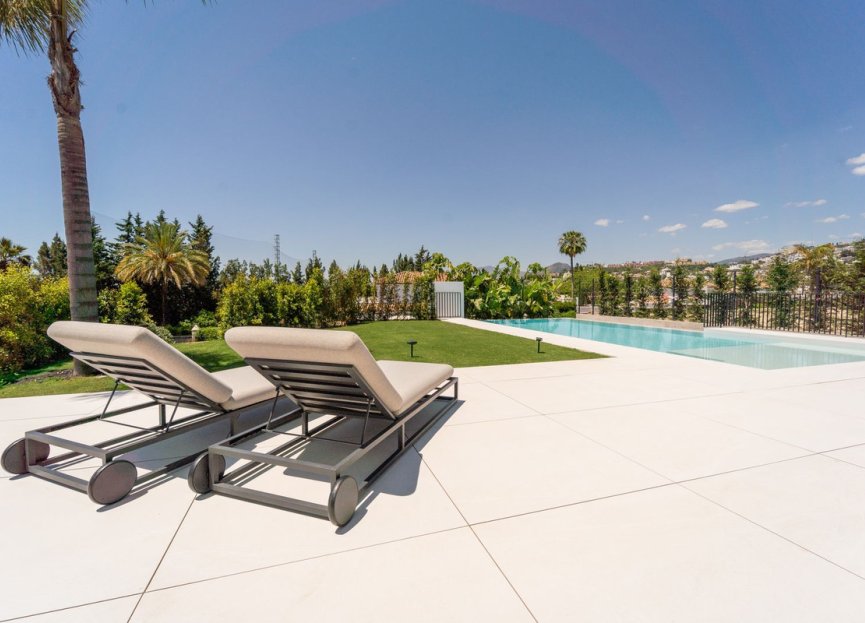 Reventa - House - Detached Villa - Marbella - Nueva Andalucia