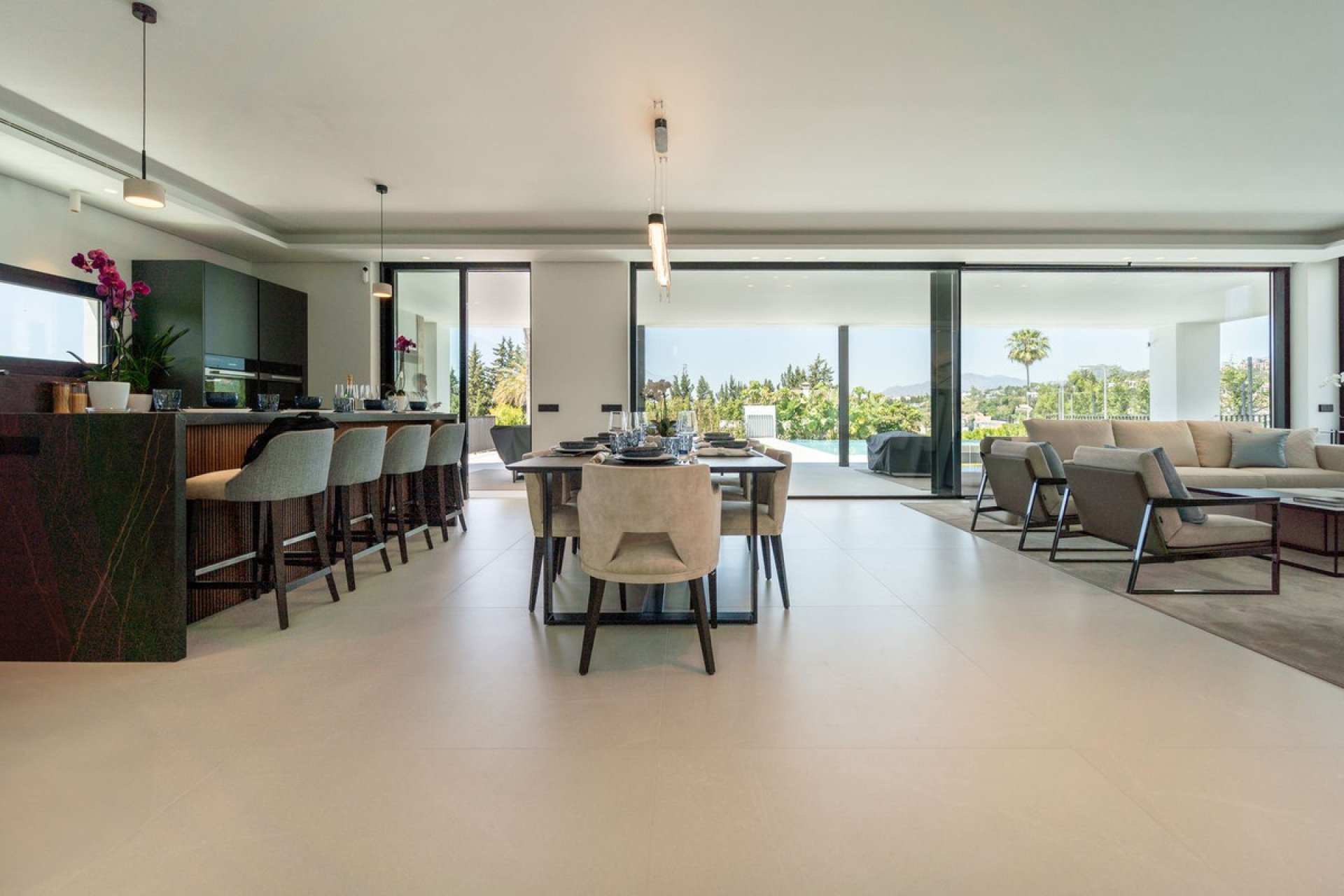 Reventa - House - Detached Villa - Marbella - Nueva Andalucia