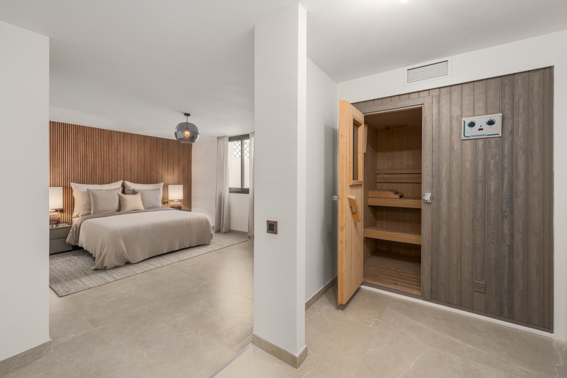 Reventa - House - Detached Villa - Marbella - Nueva Andalucia