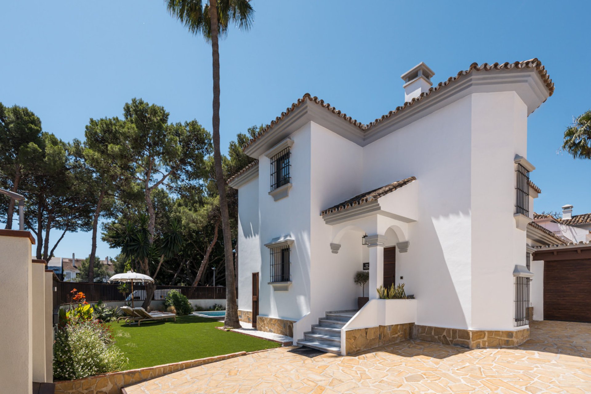 Reventa - House - Detached Villa - Marbella - Nueva Andalucia
