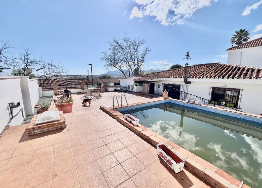 Reventa - House - Detached Villa - Marbella - Nueva Andalucia