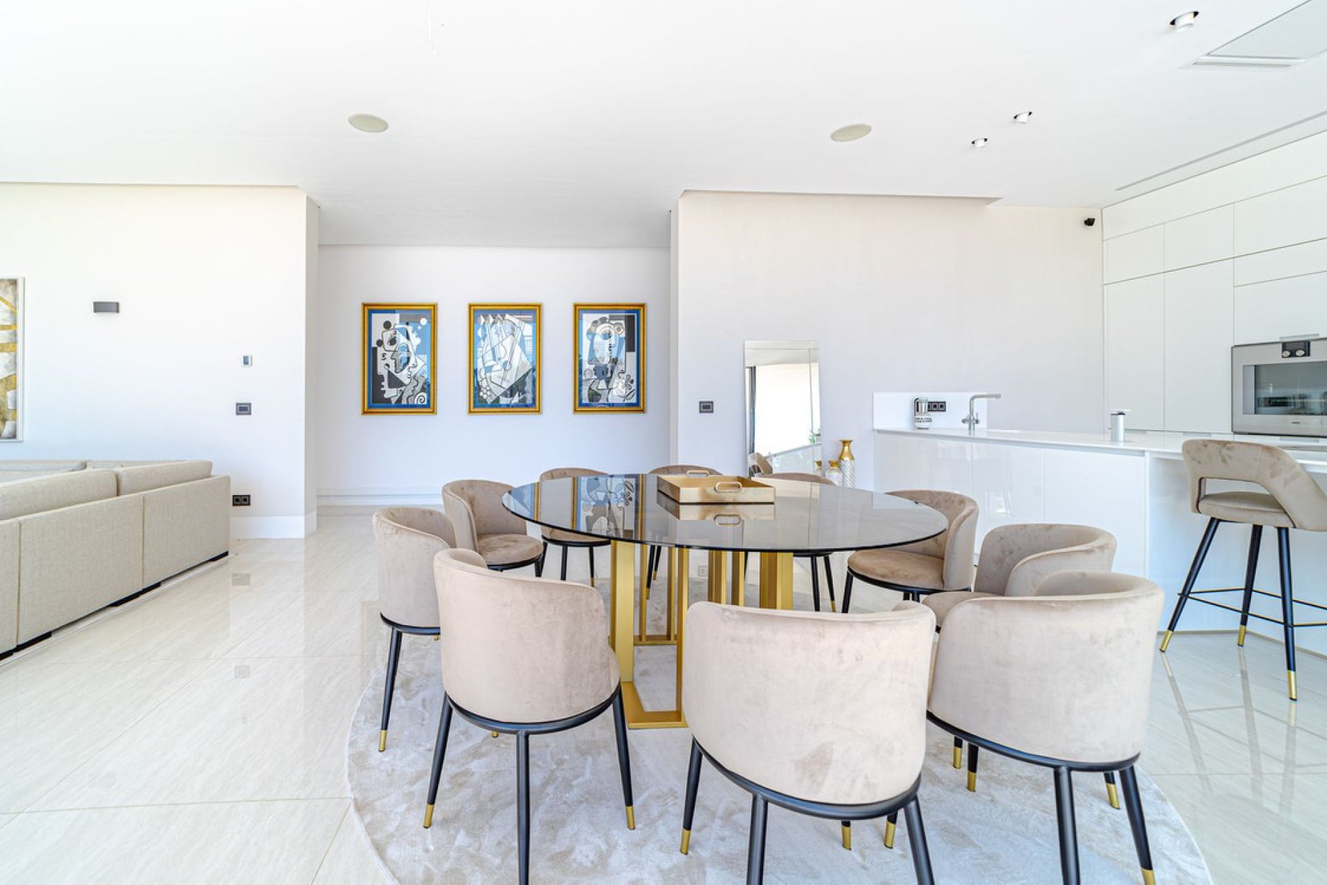 Reventa - House - Detached Villa - Marbella - Nueva Andalucia