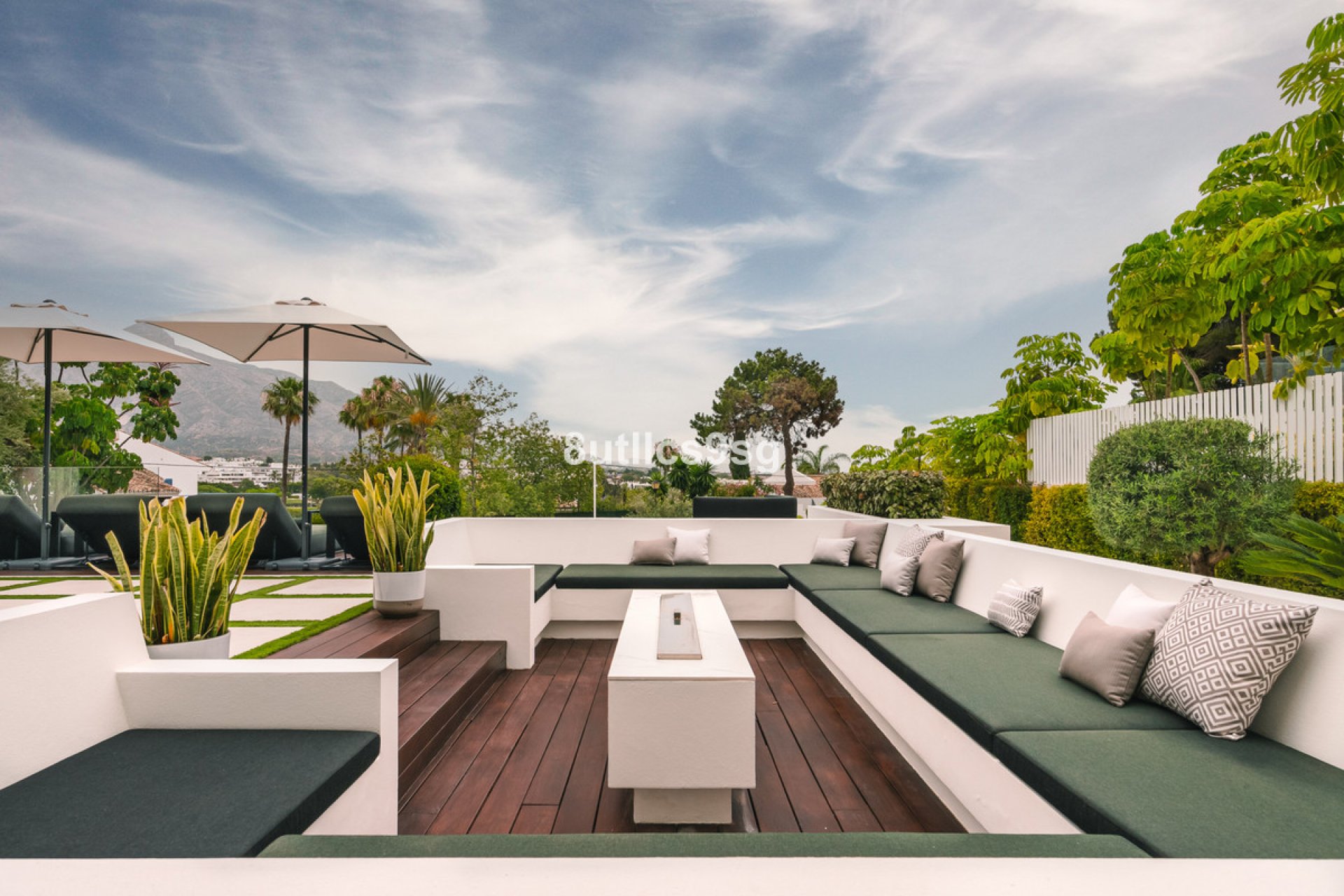 Reventa - House - Detached Villa - Marbella - Nueva Andalucia