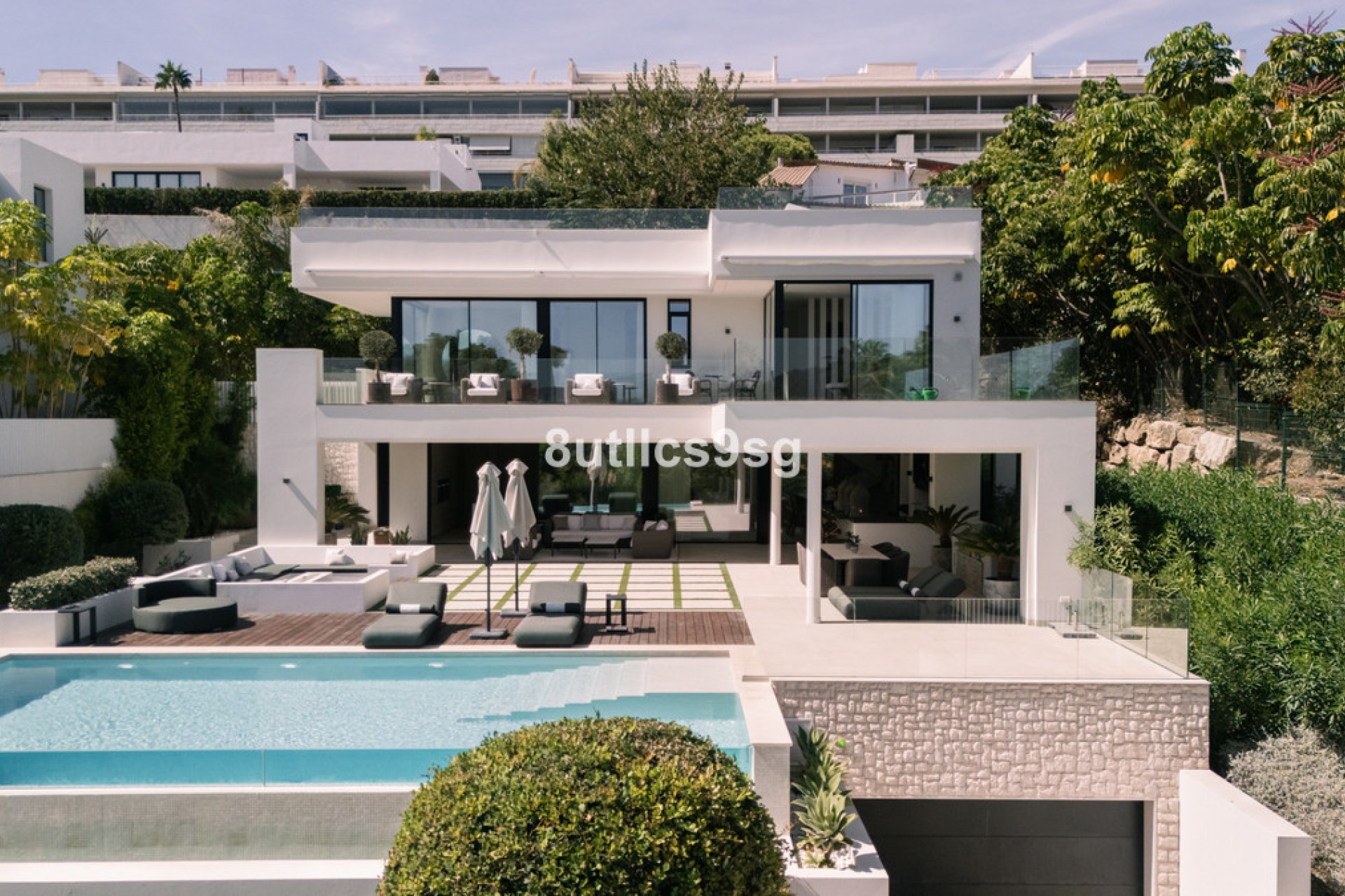 Reventa - House - Detached Villa - Marbella - Nueva Andalucia