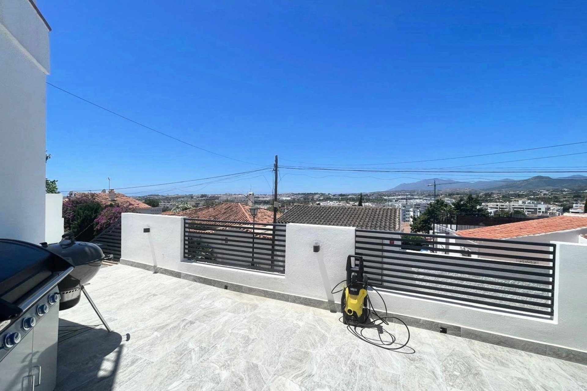 Reventa - House - Detached Villa - Marbella - Nueva Andalucia