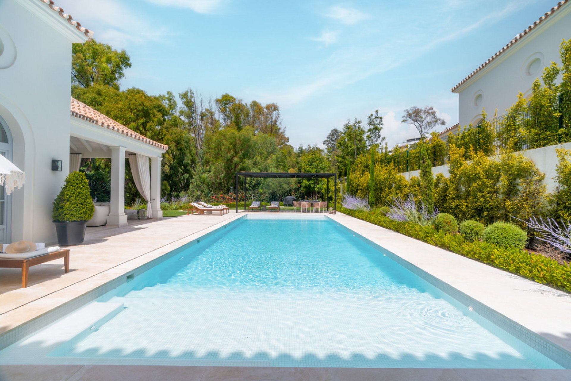 Reventa - House - Detached Villa - Marbella - Nueva Andalucia