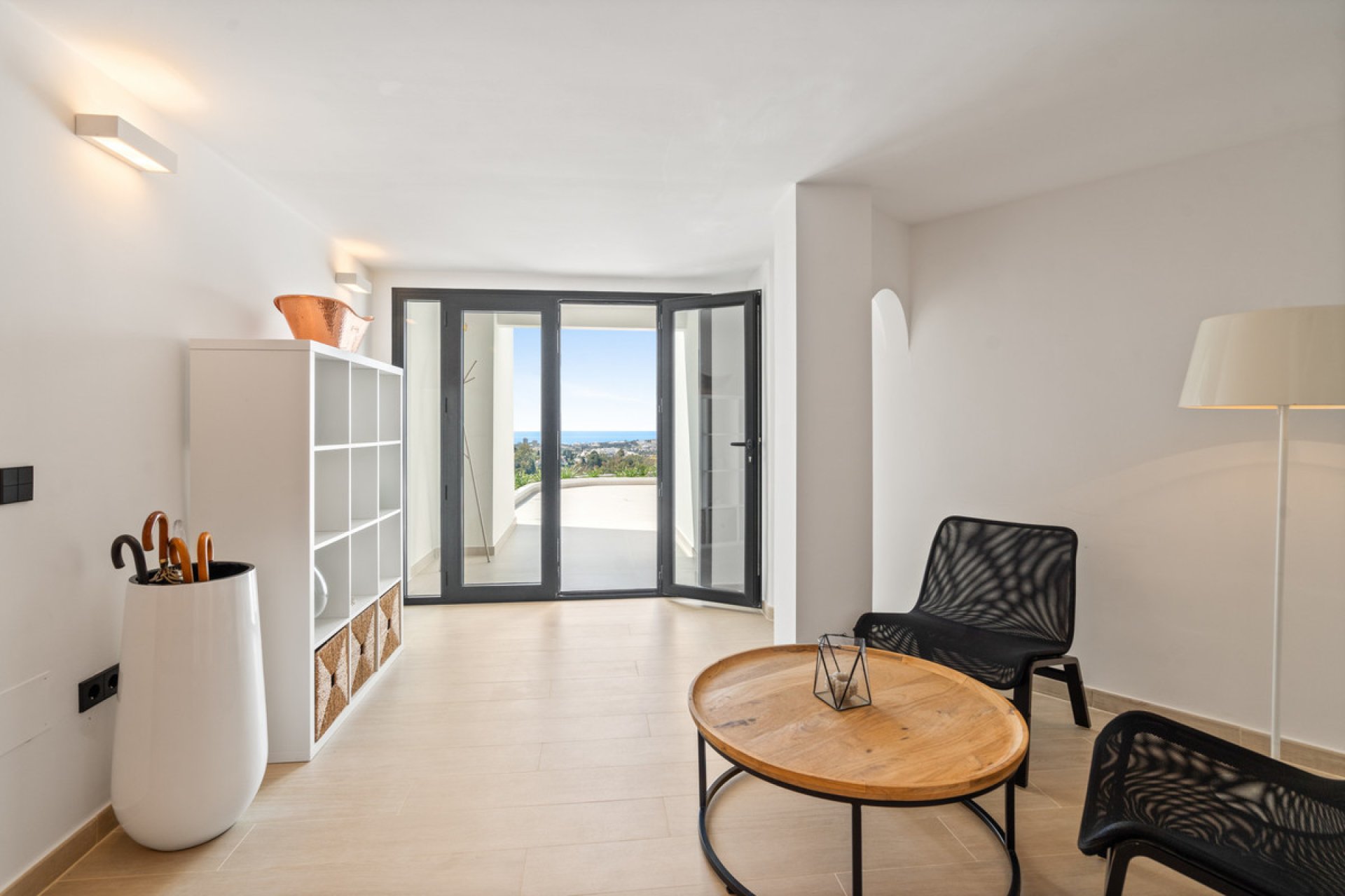 Reventa - House - Detached Villa - Marbella - Nueva Andalucia