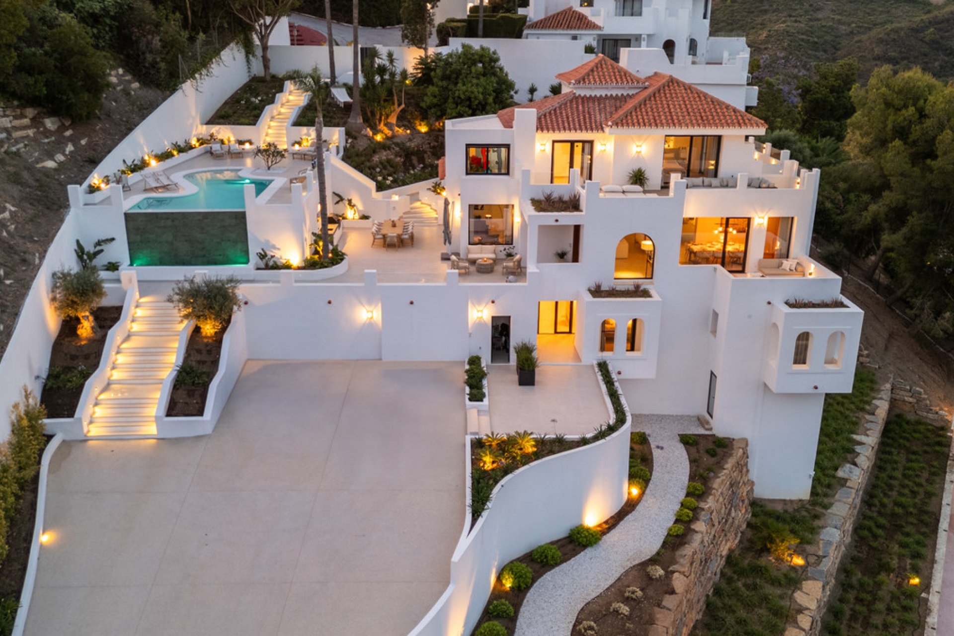 Reventa - House - Detached Villa - Marbella - Nueva Andalucia