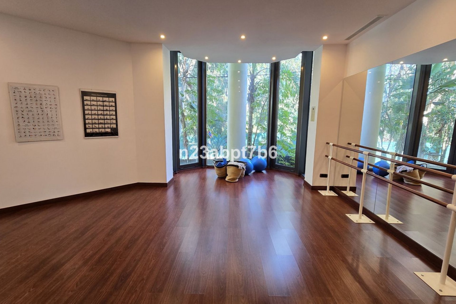 Reventa - House - Detached Villa - Marbella - Puerto Banús