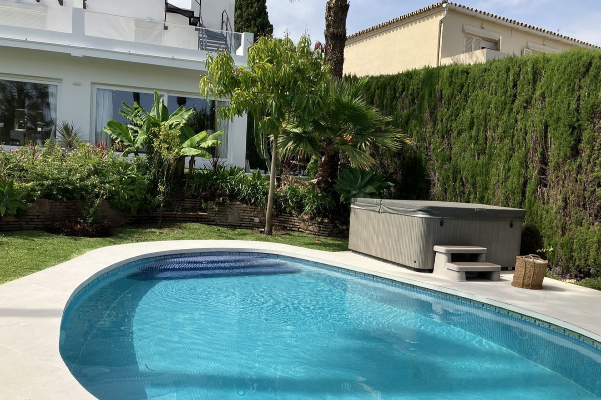 Reventa - House - Detached Villa - Marbella - Puerto Banús