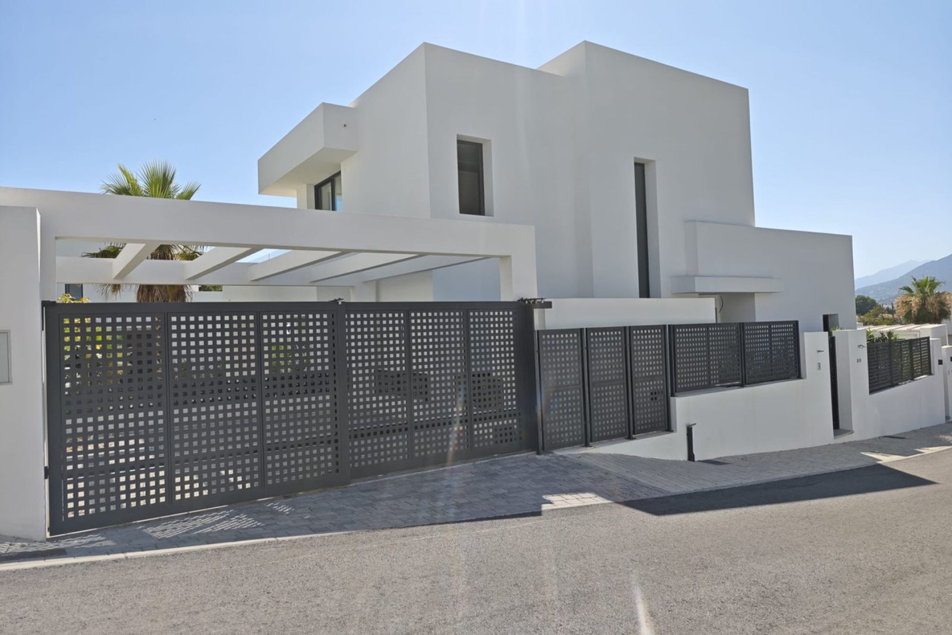 Reventa - House - Detached Villa - Marbella - Río Real