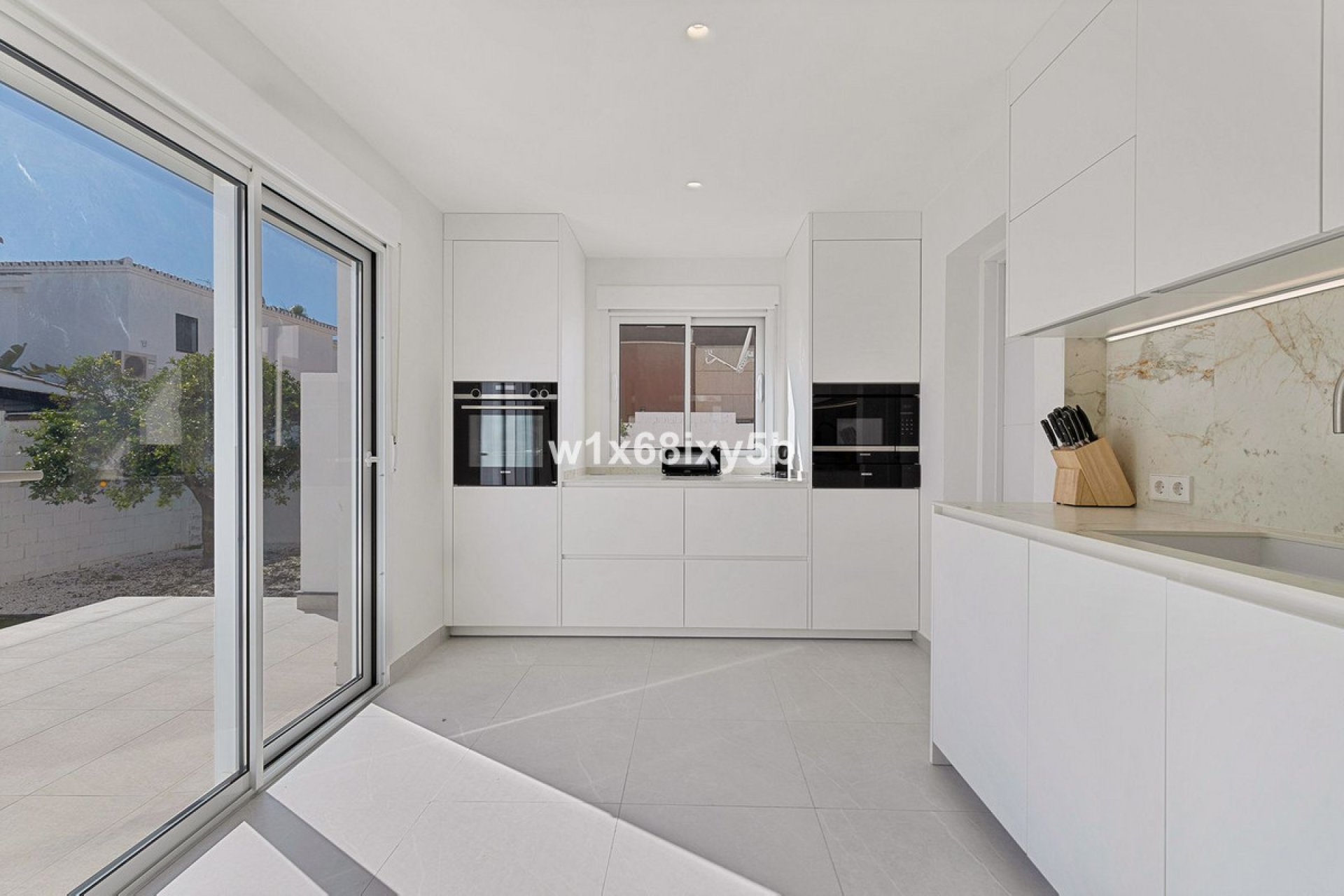 Reventa - House - Detached Villa - Marbella - San Pedro De Alcantara