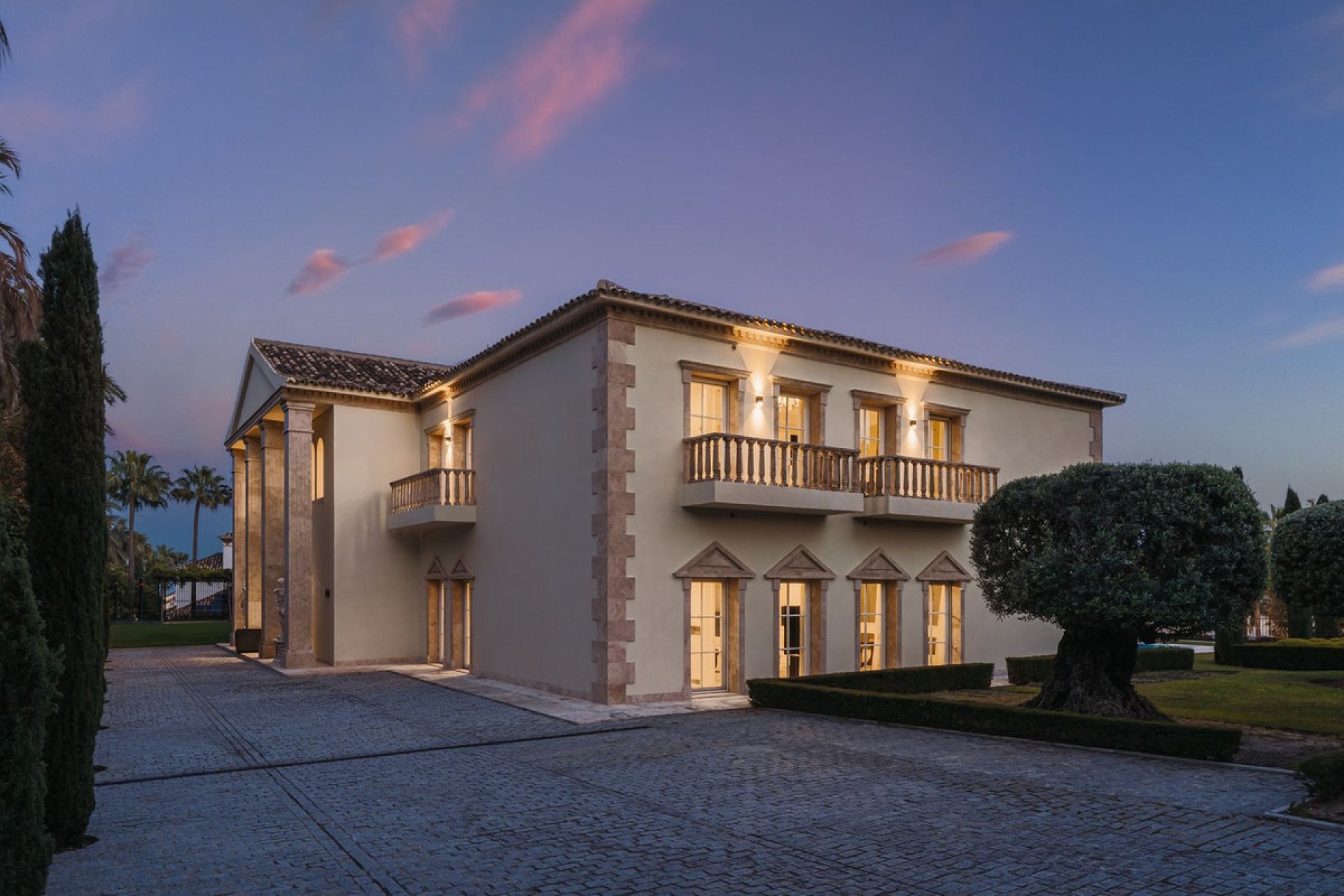 Reventa - House - Detached Villa - Marbella - Sierra Blanca