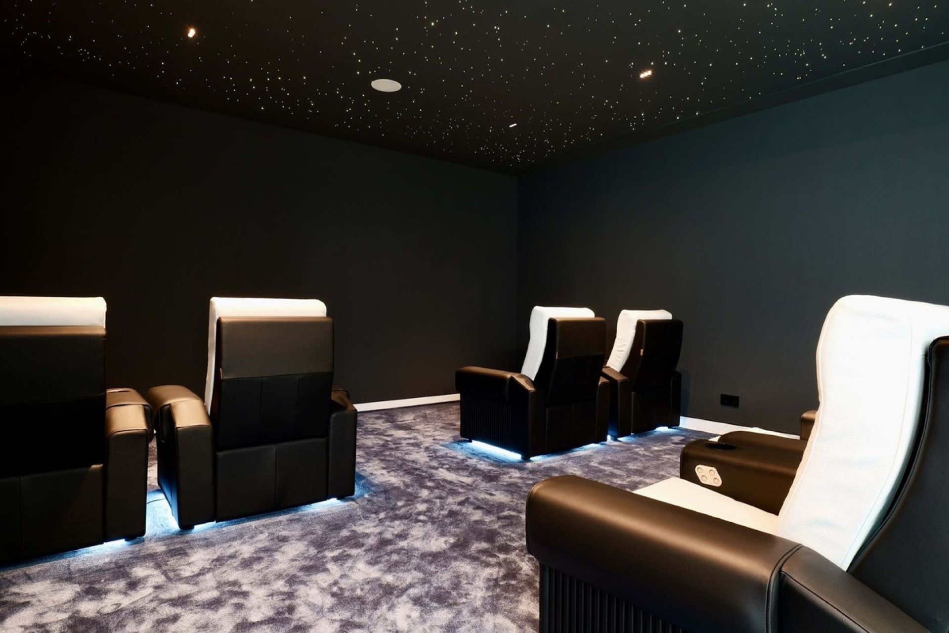 Reventa - House - Detached Villa - Marbella - The Golden Mile