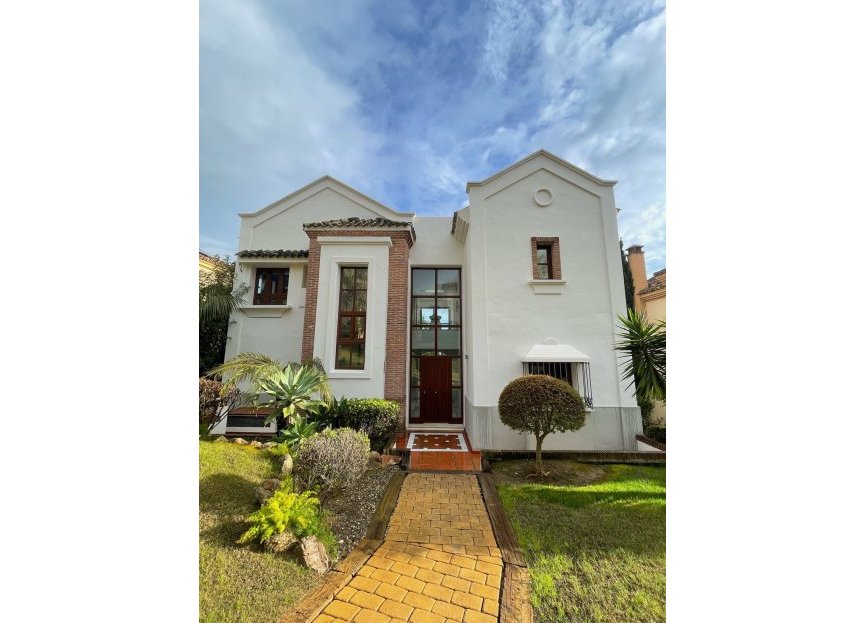 Reventa - House - Detached Villa - Marbella - The Golden Mile