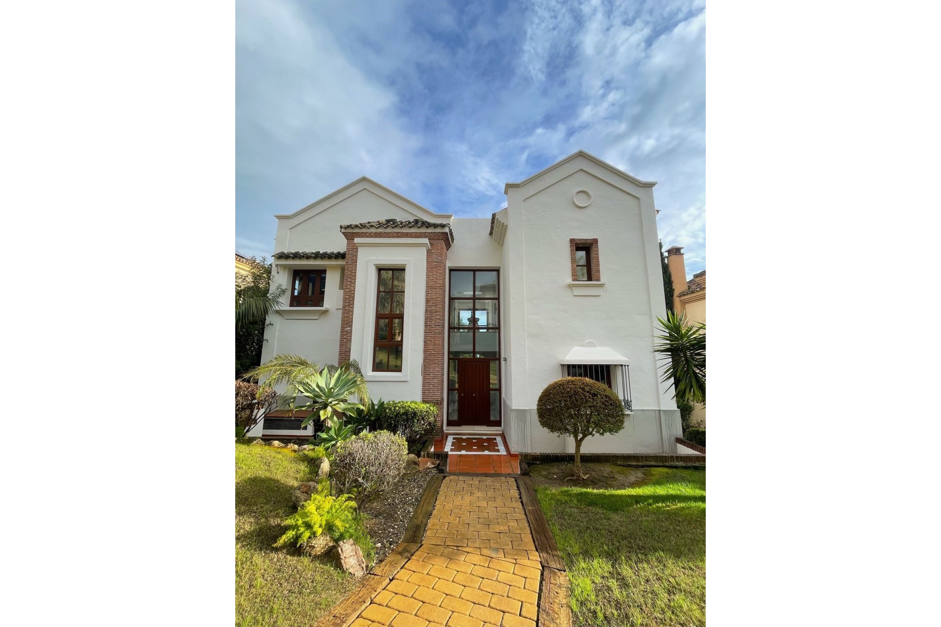 Reventa - House - Detached Villa - Marbella - The Golden Mile