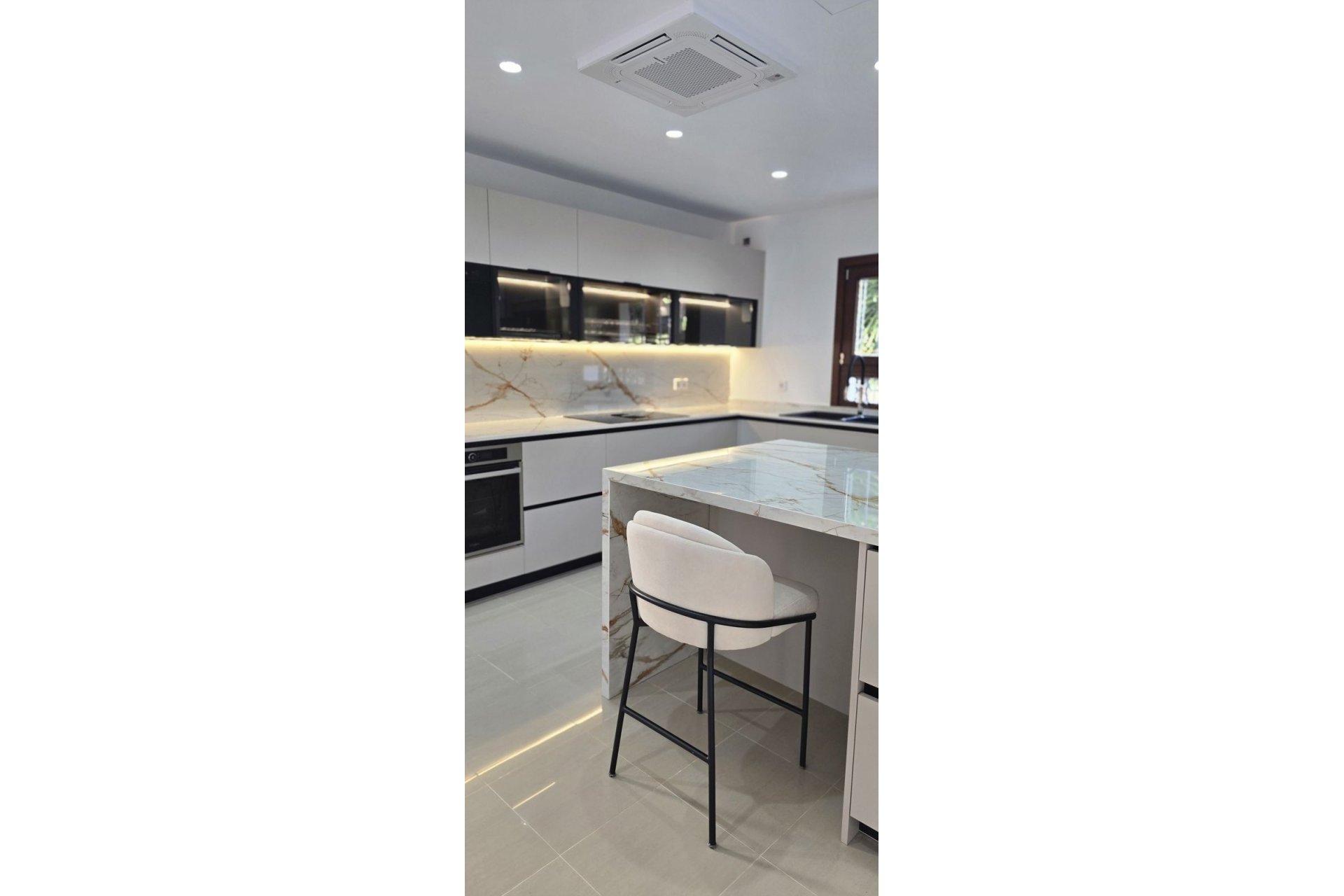 Reventa - House - Detached Villa - Marbella - The Golden Mile