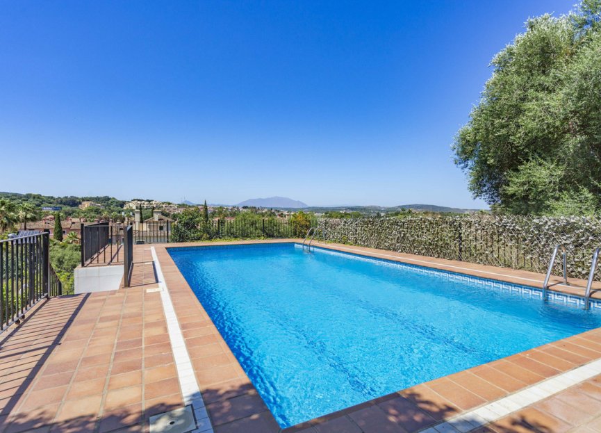 Reventa - House - Detached Villa - Sotogrande