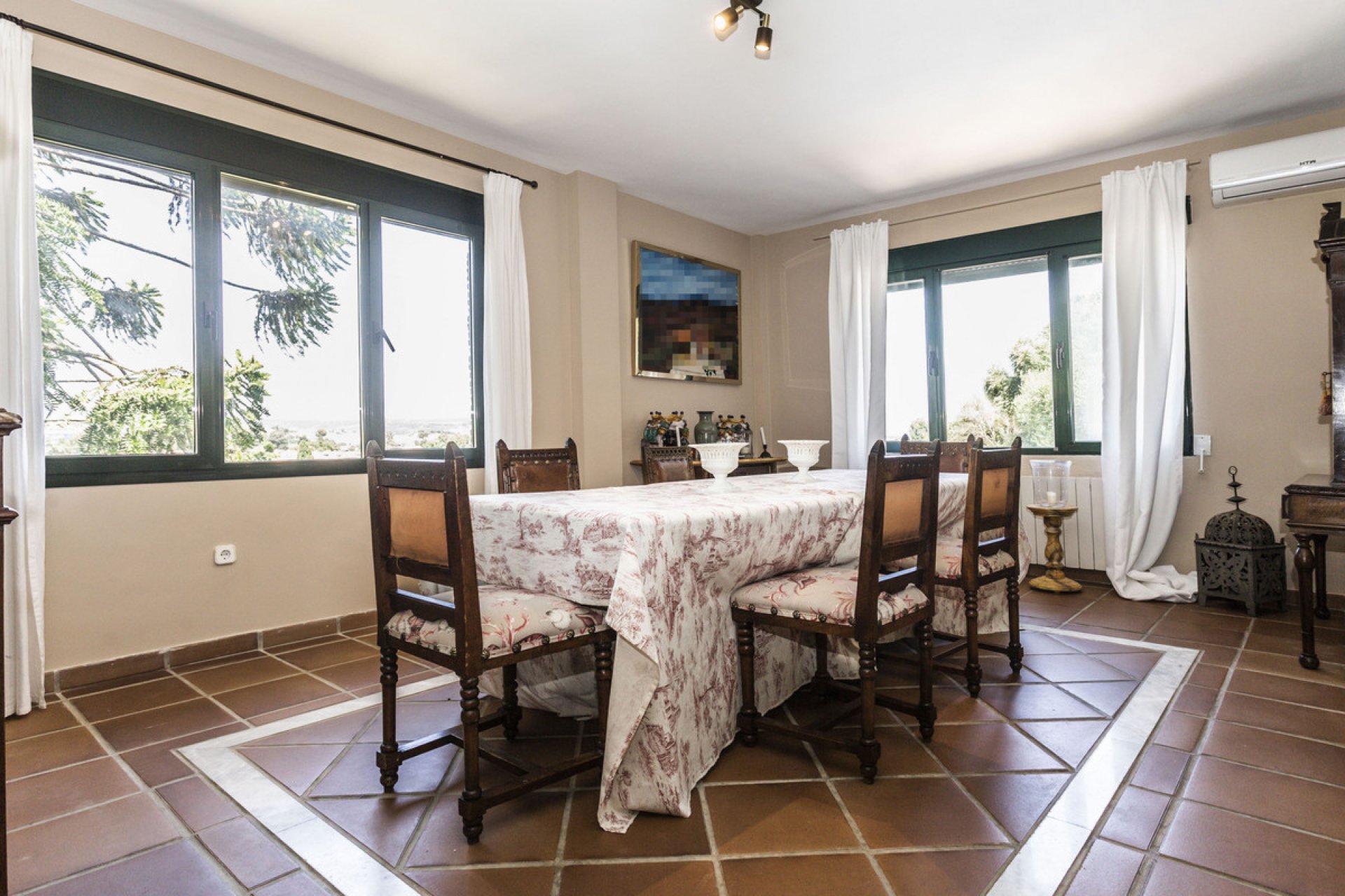 Reventa - House - Detached Villa - Sotogrande