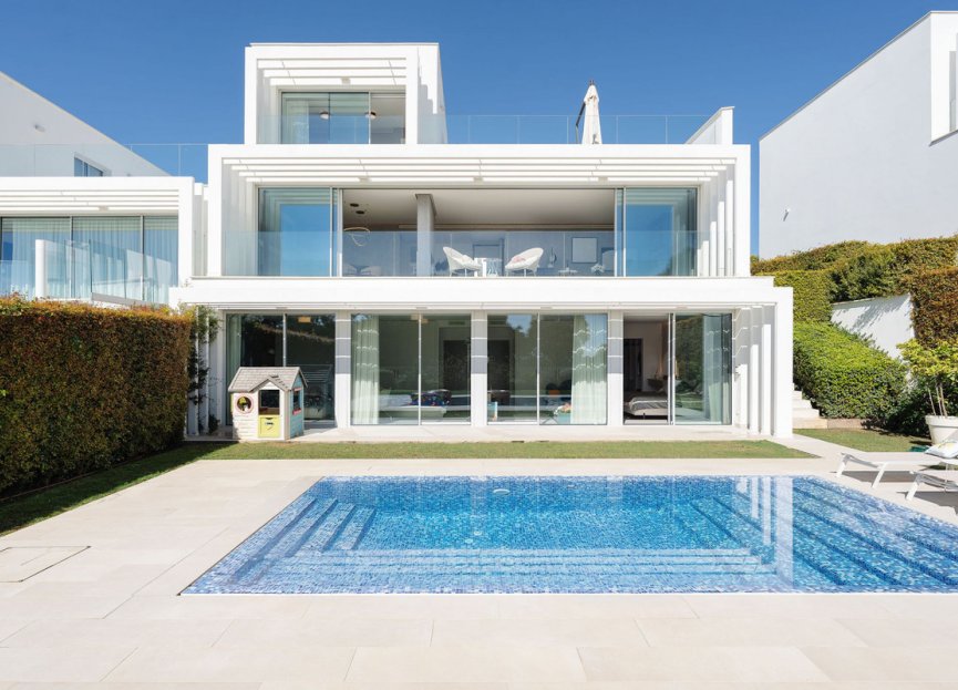 Reventa - House - Detached Villa - Sotogrande