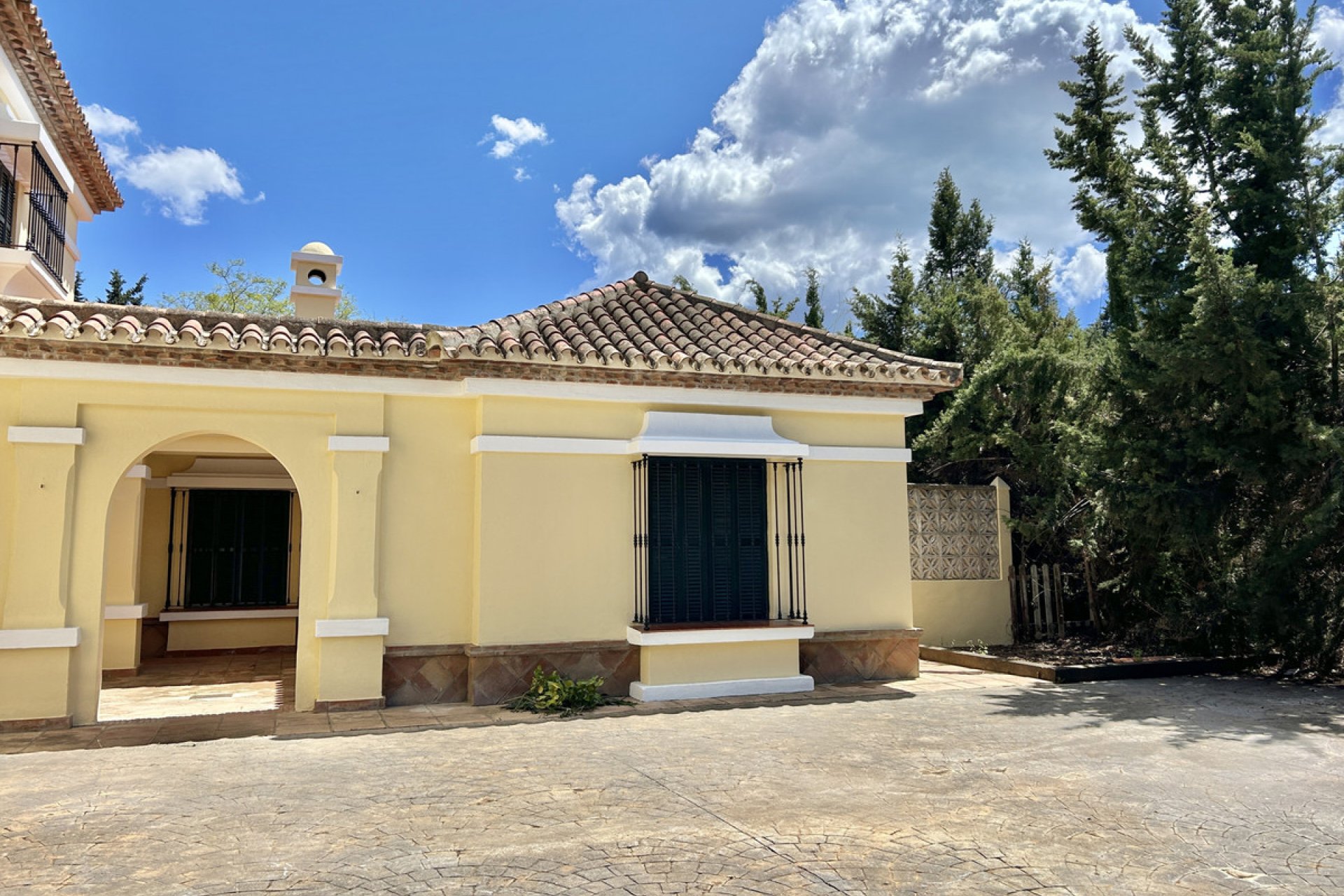 Reventa - House - Detached Villa - Sotogrande