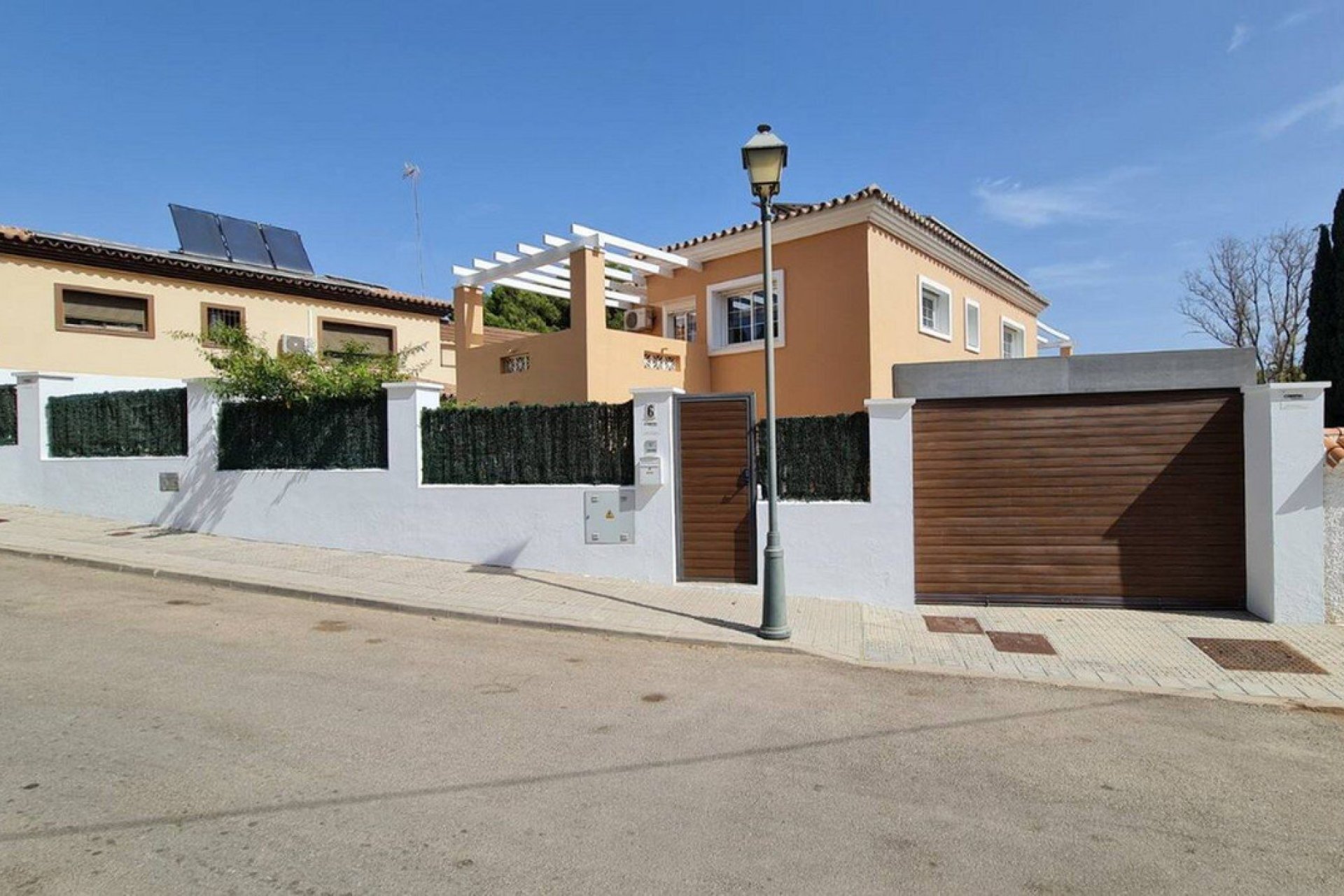 Reventa - House - Detached Villa - Torremolinos