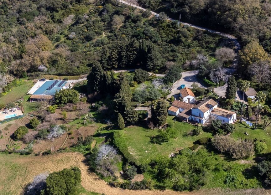 Reventa - House - Finca - Cortijo - Casares - Casares Centro