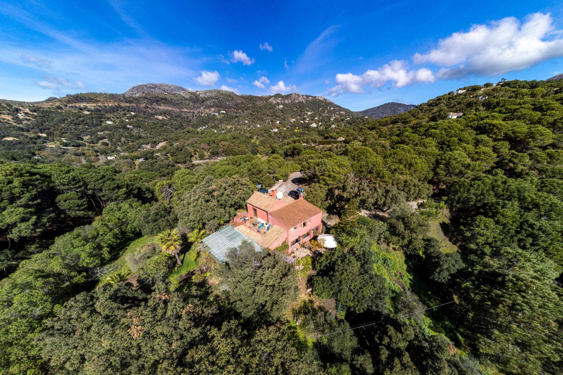 Reventa - House - Finca - Cortijo - Casares - Casares Centro