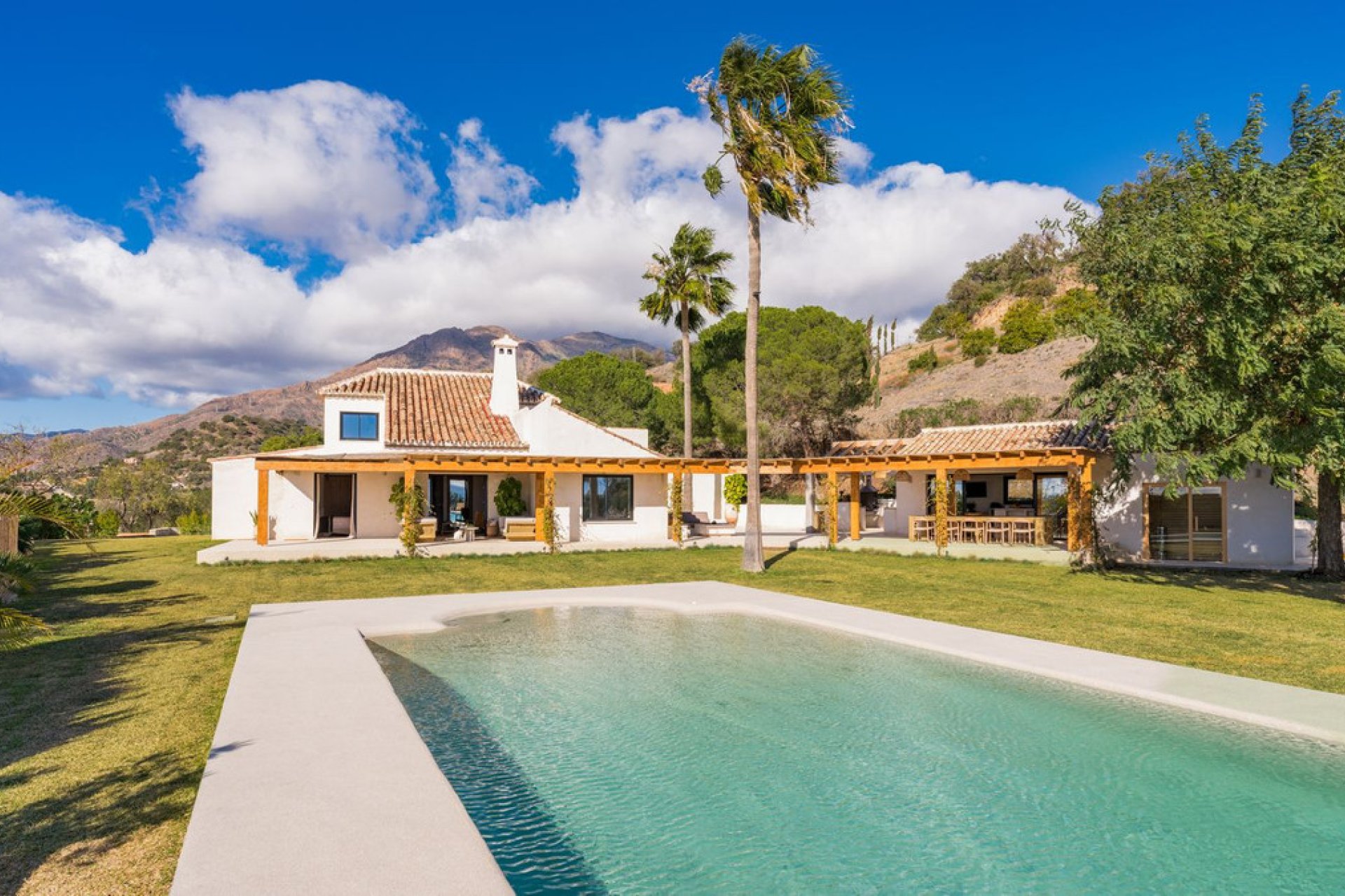 Reventa - House - Finca - Cortijo - Estepona - Estepona Centro