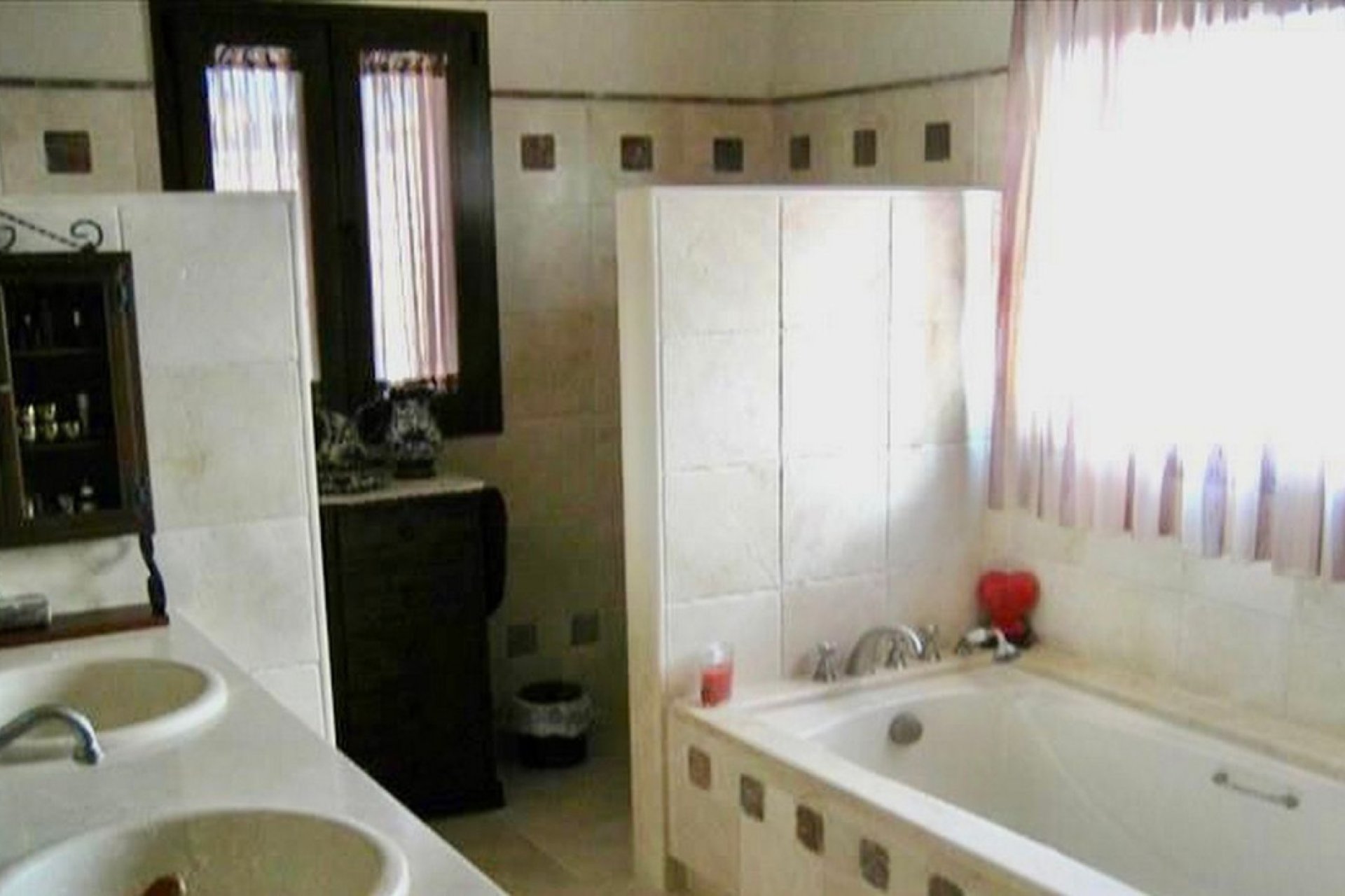 Reventa - House - Finca - Cortijo - Estepona - Estepona Centro