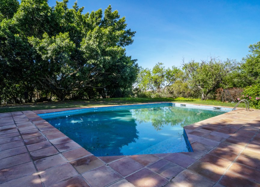 Reventa - House - Finca - Cortijo - Estepona - New Golden Mile