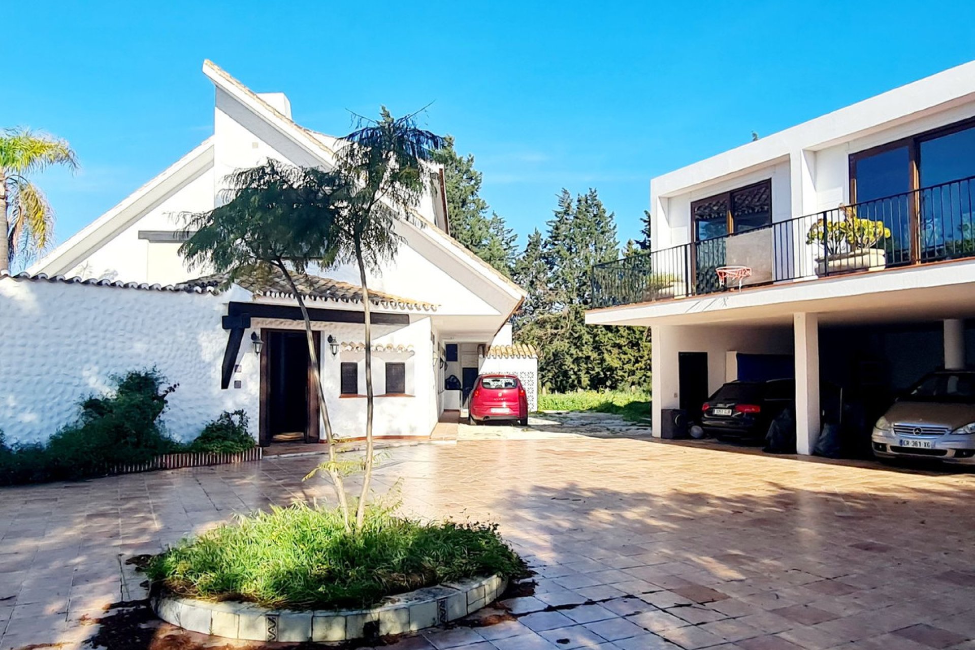 Reventa - House - Finca - Cortijo - Marbella - Las Chapas