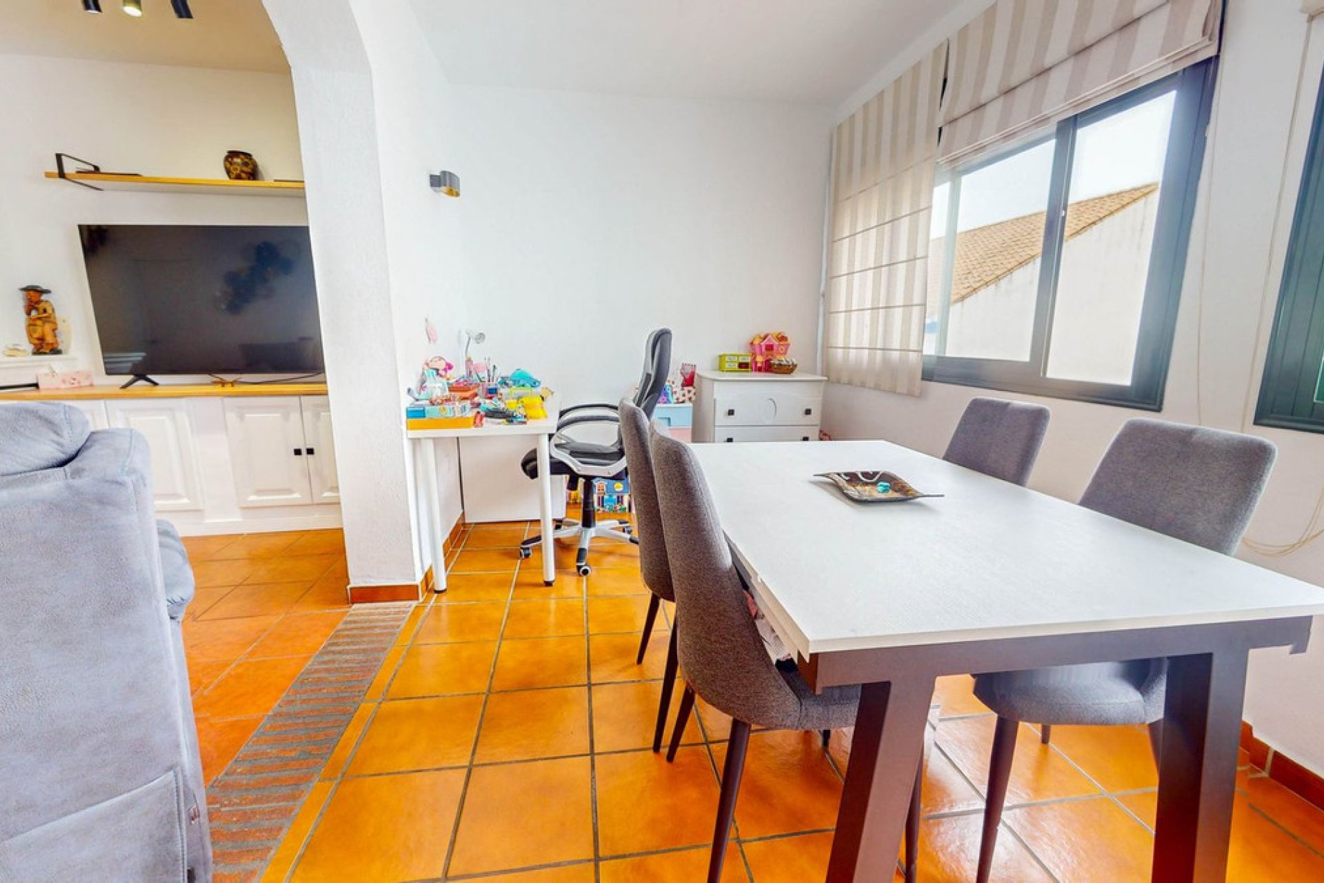 Reventa - House - Semi-Detached House - Benahavís - Benahavís Centro