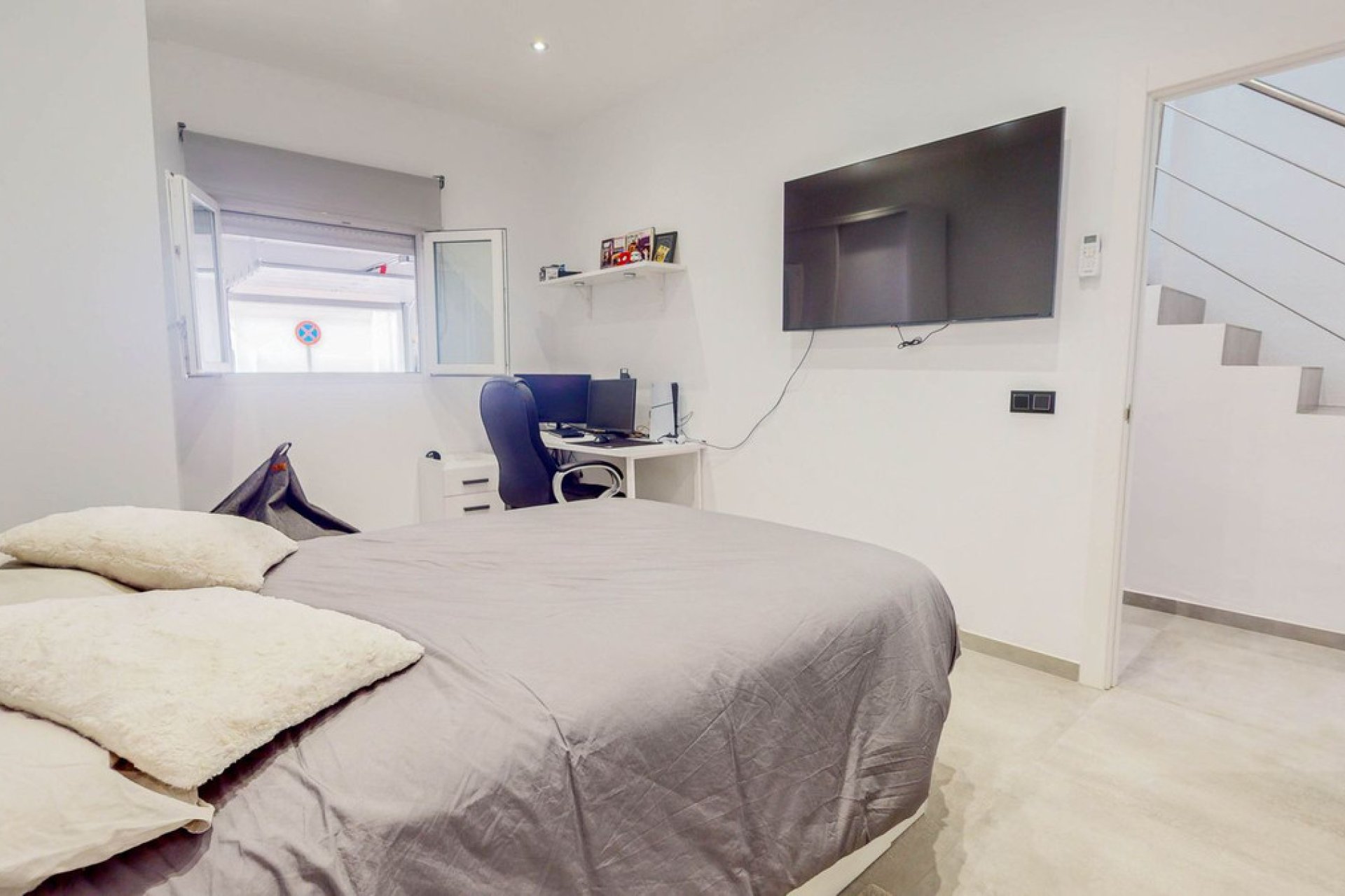 Reventa - House - Semi-Detached House - Benahavís - Benahavís Centro