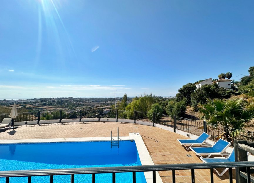 Reventa - House - Semi-Detached House - Benahavís - Benahavís Centro