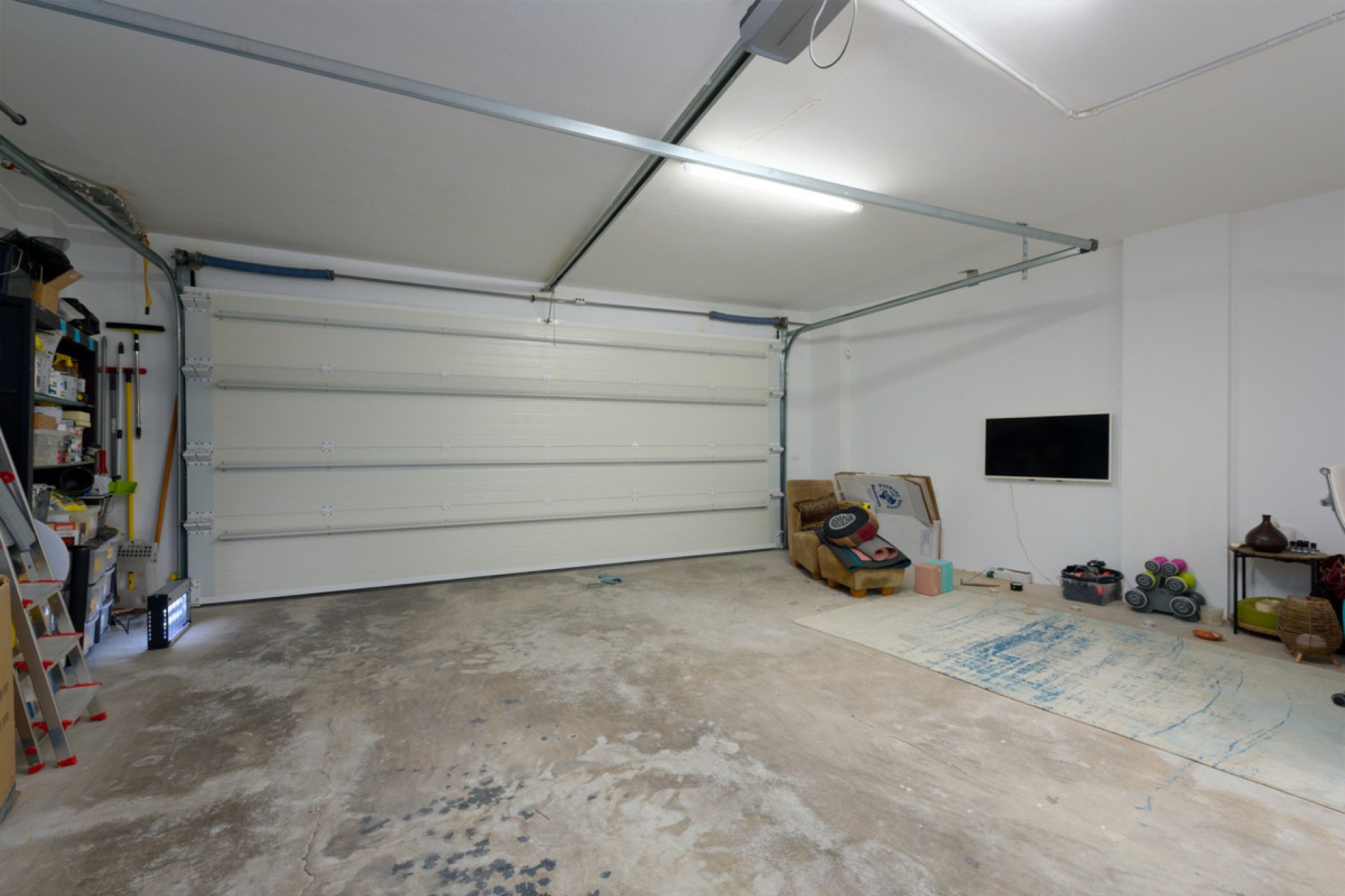 Reventa - House - Semi-Detached House - Benahavís - Benahavís Centro