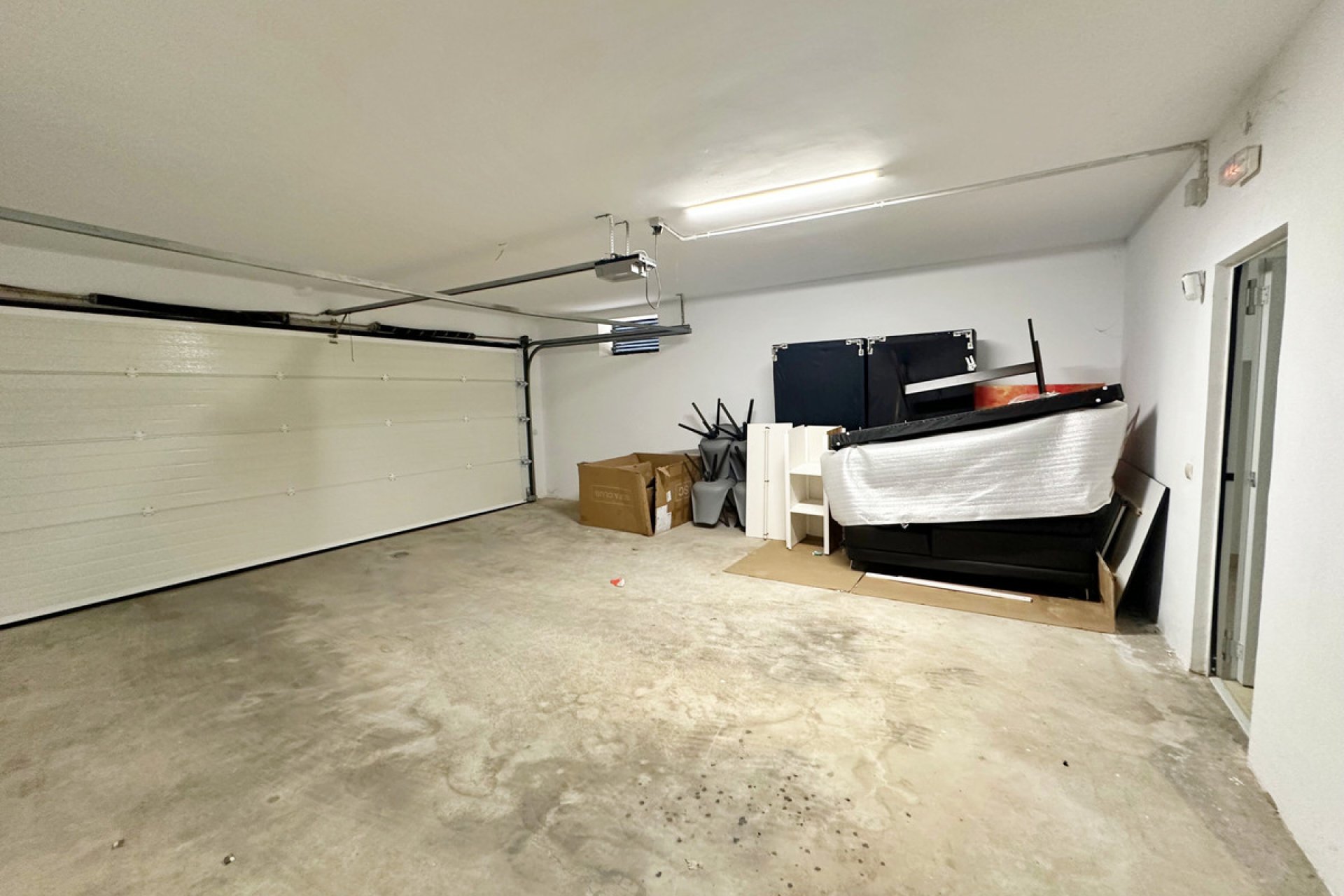 Reventa - House - Semi-Detached House - Benahavís - Benahavís Centro