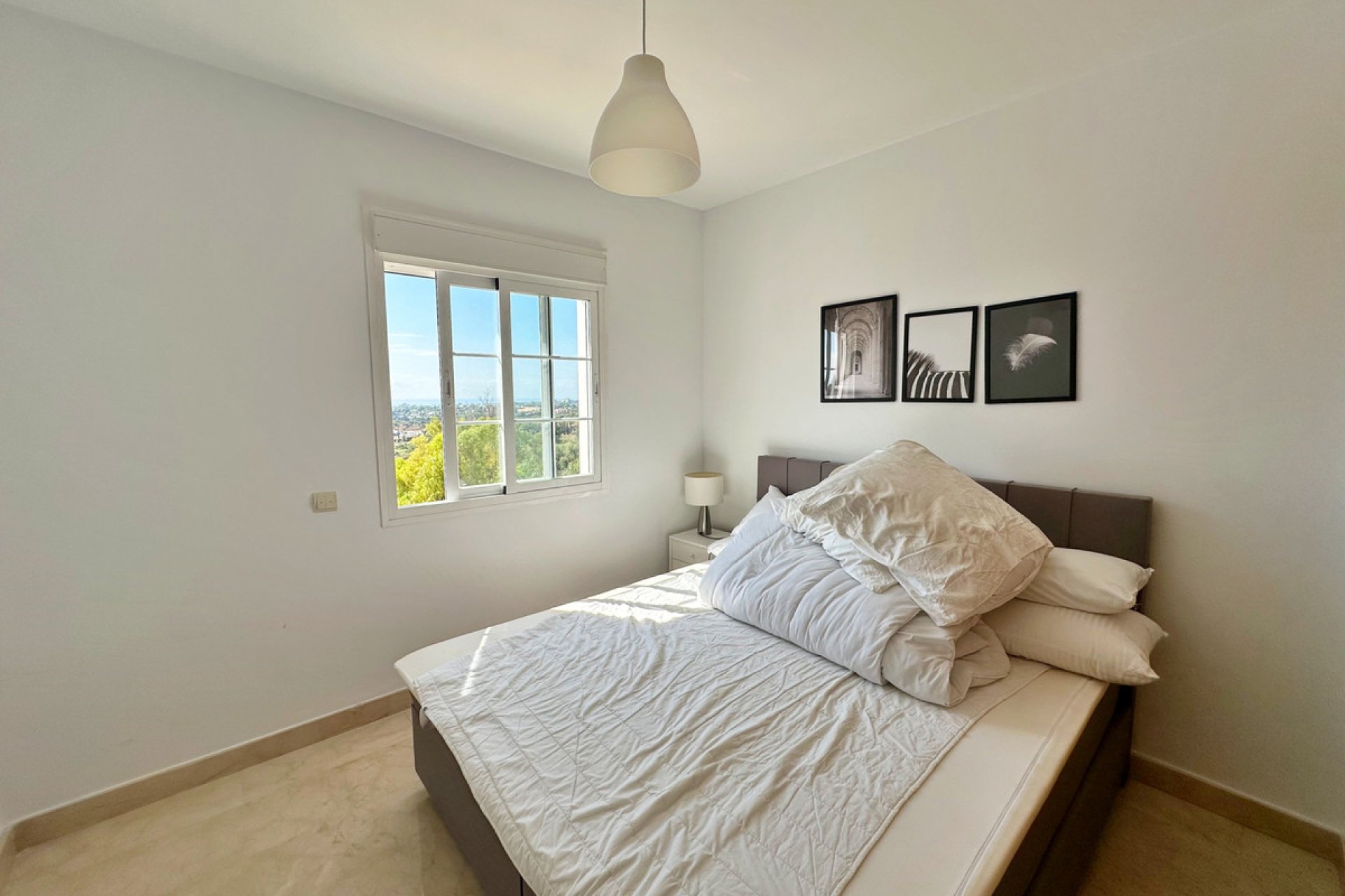 Reventa - House - Semi-Detached House - Benahavís - Benahavís Centro