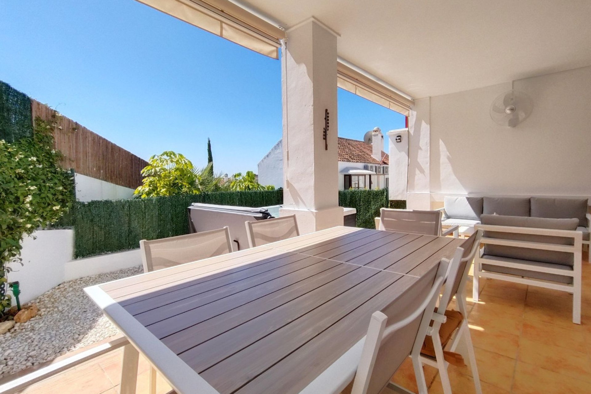 Reventa - House - Semi-Detached House - Casares - Casares Centro