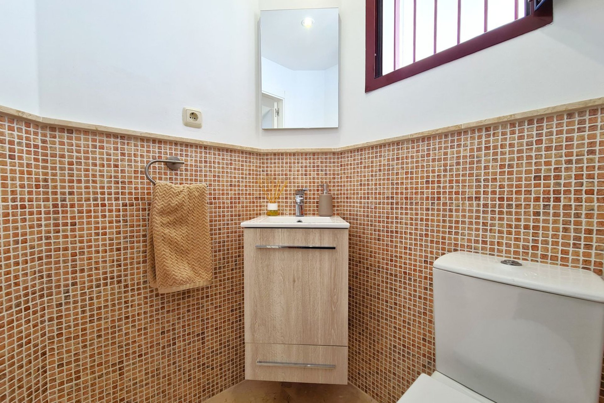 Reventa - House - Semi-Detached House - Casares - Casares Centro