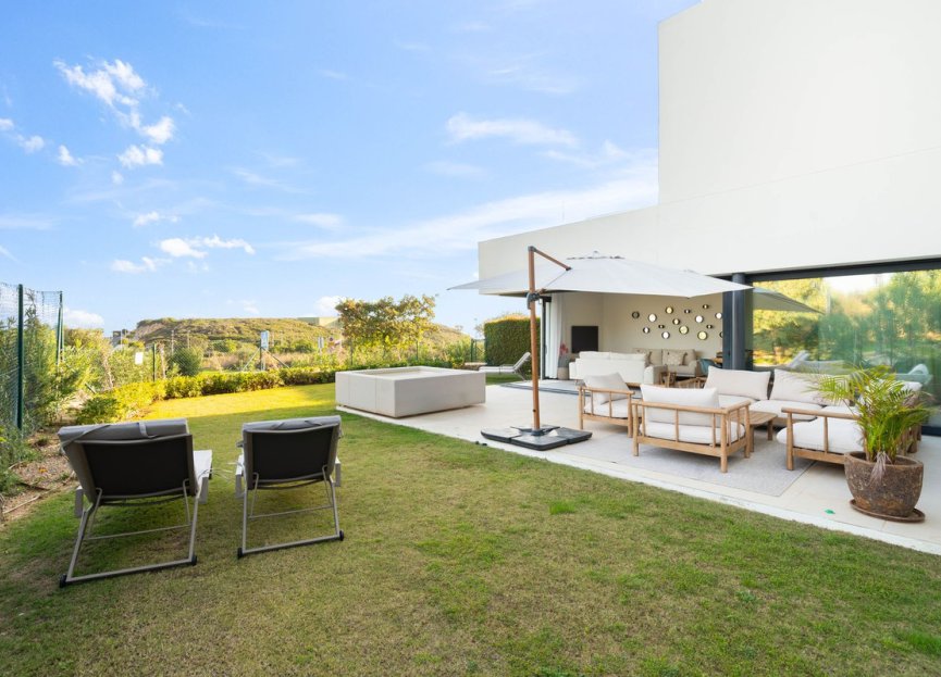 Reventa - House - Semi-Detached House - Casares - Casares Centro