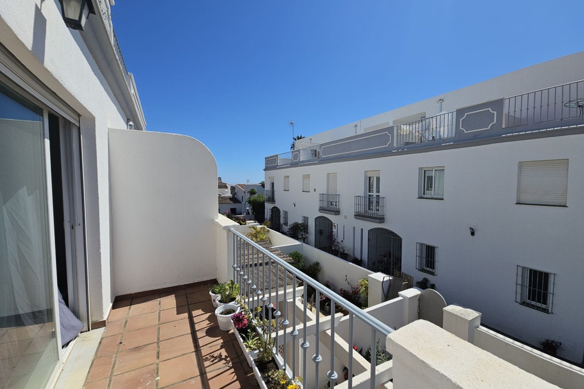 Reventa - House - Semi-Detached House - Estepona - Atalaya